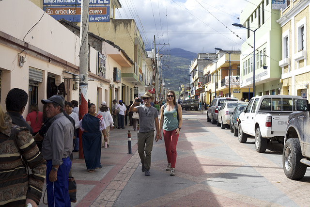 The Sophisticated Life: Ecuador Travel 2 Travelling with friends