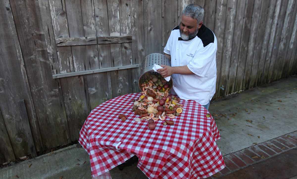 Cajun Cooking Shrimp Crawfish Boil Louisiana Ecotour