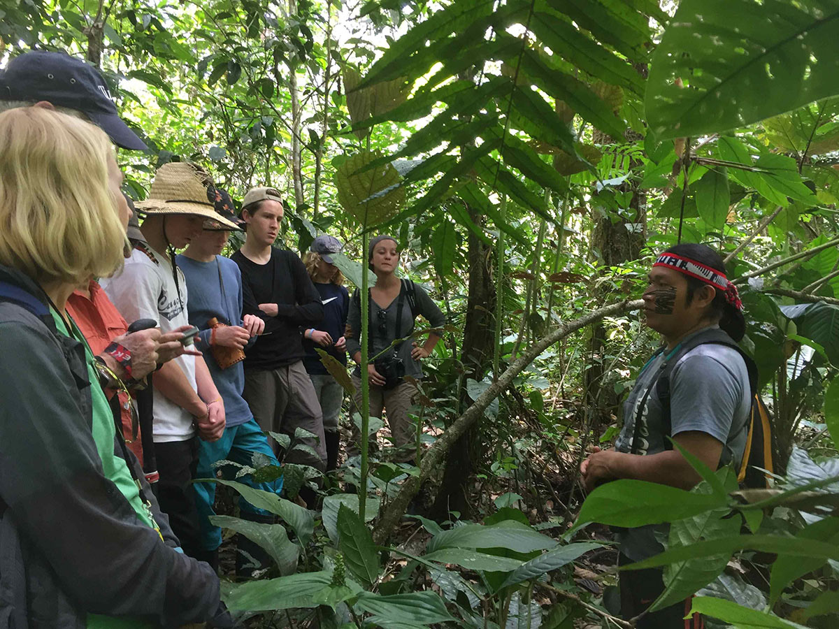 achuar tribe tour in amazon 1