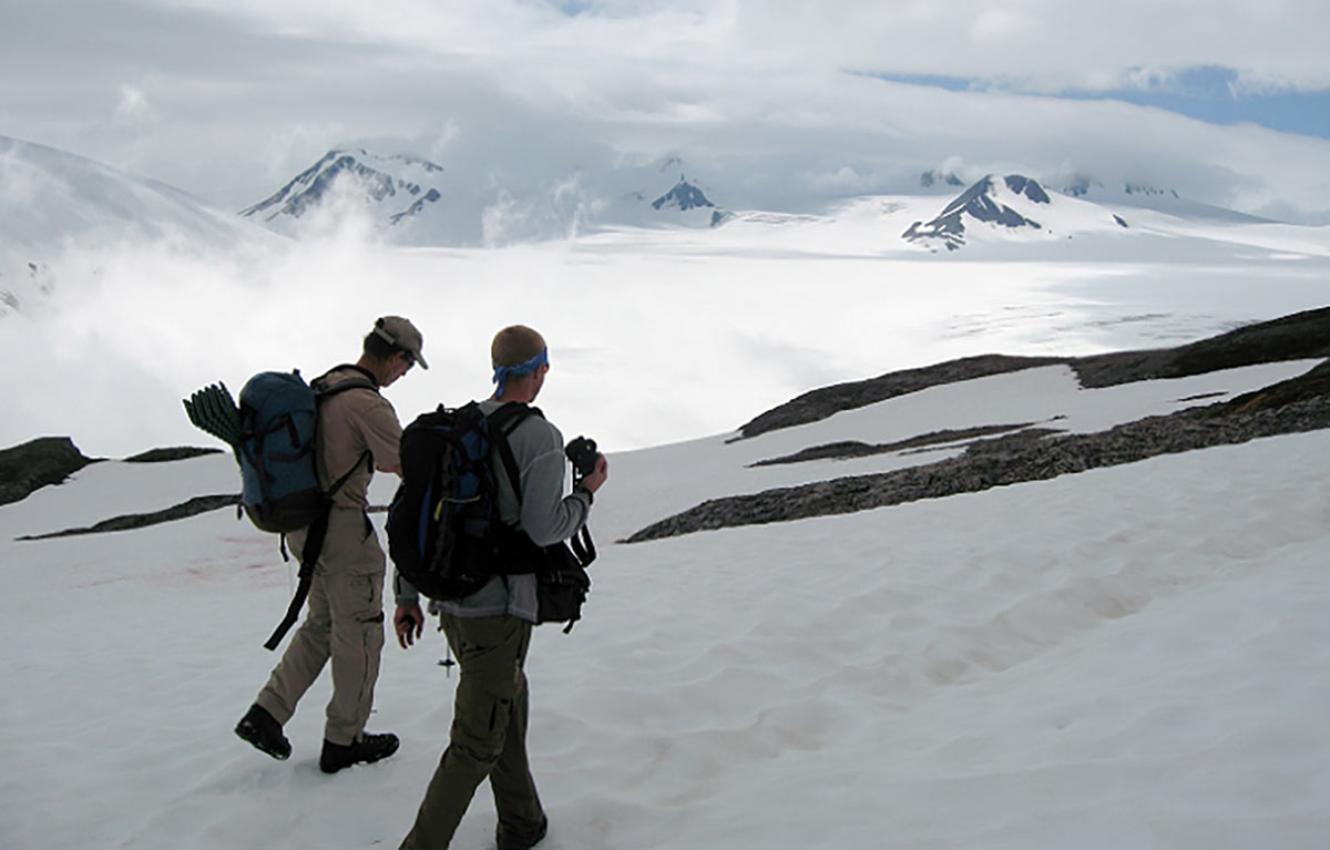 hike harding icefield trail alaska