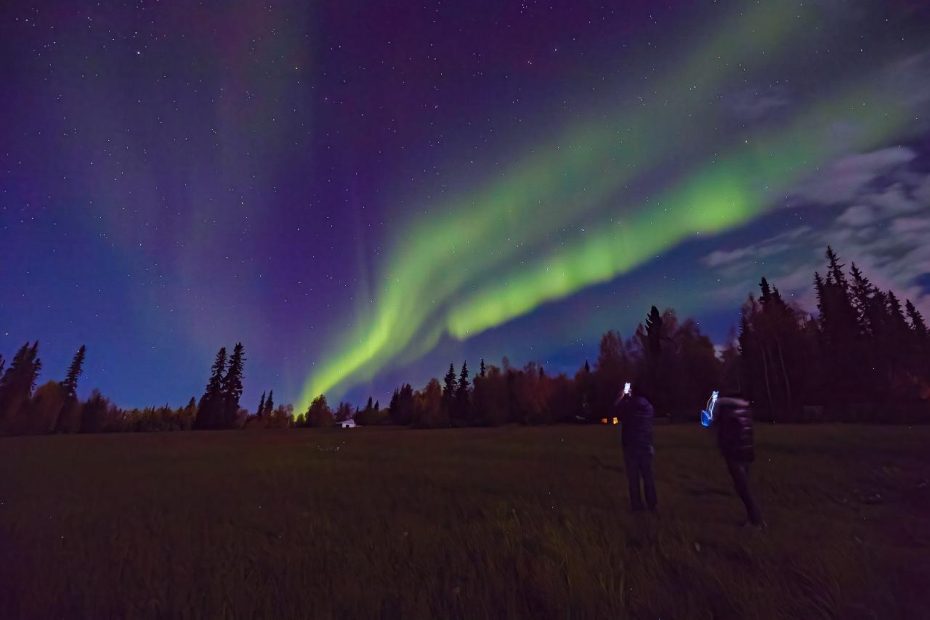 Solar Cycles and the Northern Lights 2024 Peak Predictions