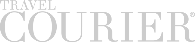 travel courier logo