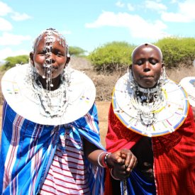 Appreciate the Maasai culture and tradition of their handmade jewelry.